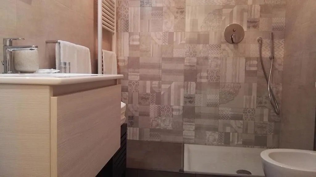 פירנצה Pamela Apartment 0*,